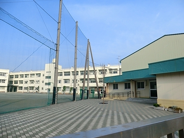 横浜市栄区笠間５丁目の新築一戸建(横浜市立西本郷中学校)