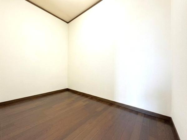 横浜市神奈川区三枚町の中古一戸建て