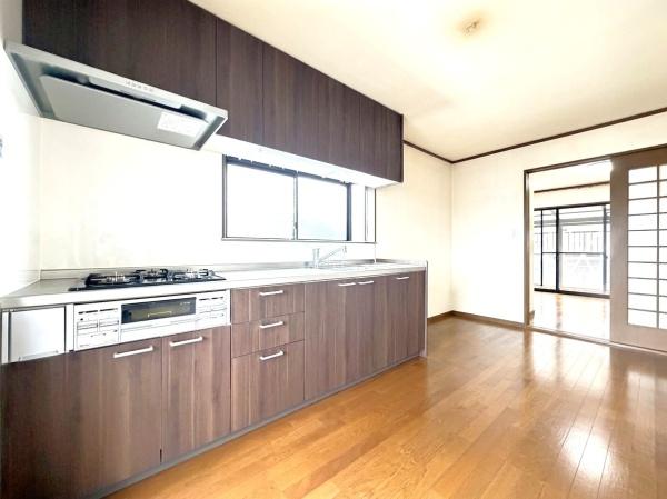 横浜市神奈川区三枚町の中古一戸建て