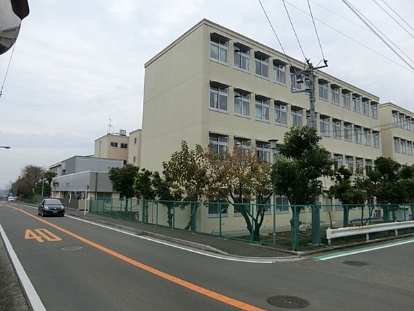 横浜市栄区犬山町の新築一戸建(横浜市立上郷小学校)