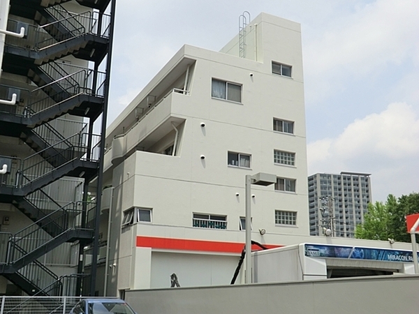 東神奈川ダイヤモンドマンション(小鳩保育園)