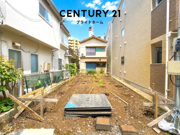 横浜市中区英町の新築一戸建