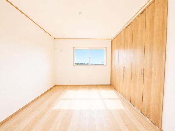 横浜市中区本郷町３丁目の新築一戸建