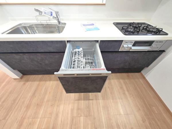 横浜市南区六ツ川２丁目の新築一戸建