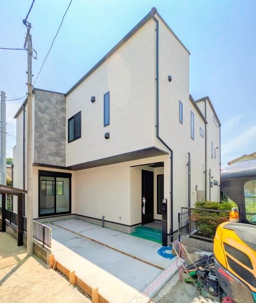横浜市磯子区岡村４丁目の新築一戸建