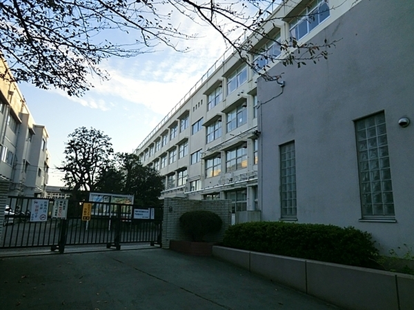 横浜市戸塚区汲沢町の新築一戸建(横浜市立汲沢小学校)