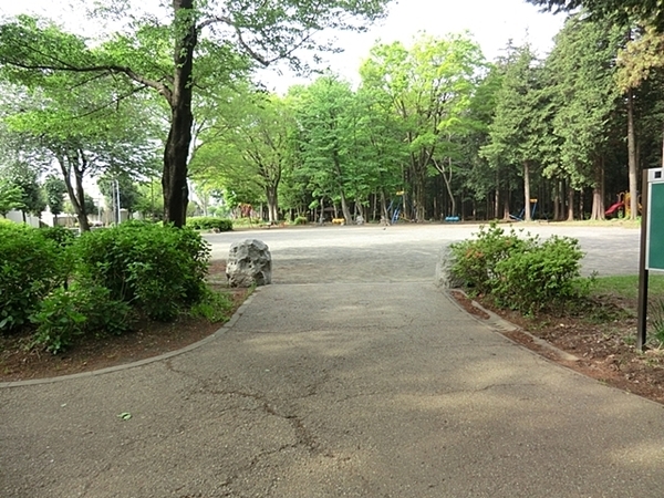 横浜市瀬谷区南台２丁目の新築一戸建(南台こどもの森公園)