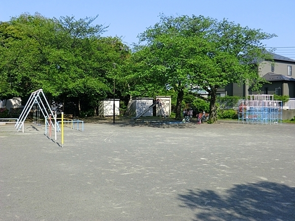 横浜市金沢区片吹の新築一戸建(片吹公園)