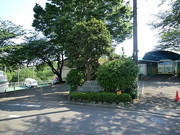 横浜市青葉区美しが丘西２丁目の中古一戸建て(潮見台みどり幼稚園)