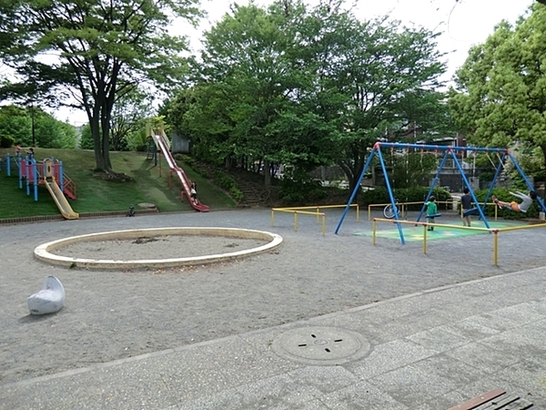 横浜市泉区白百合３丁目の新築一戸建(西が岡３丁目公園)