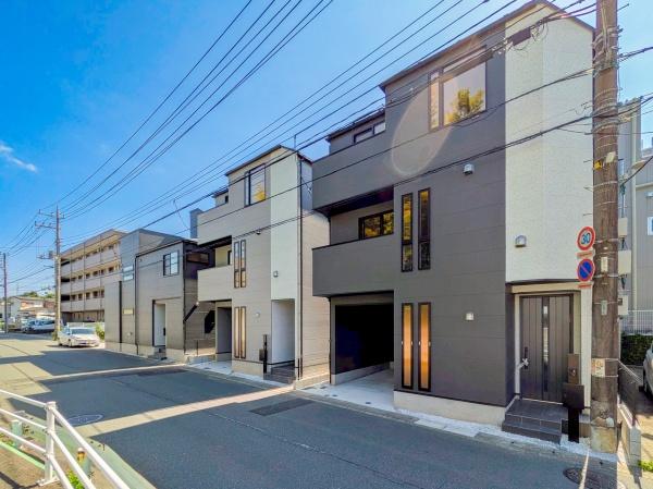 横浜市港南区日野中央２丁目の新築一戸建