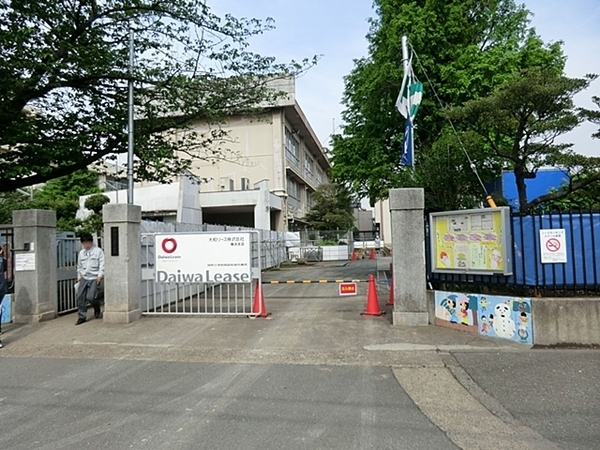 川崎市川崎区旭町２丁目の新築一戸建(川崎市立旭町小学校)