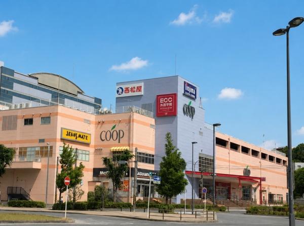 フォートンヒルズＤ棟(ユーコープ東戸塚駅前店)