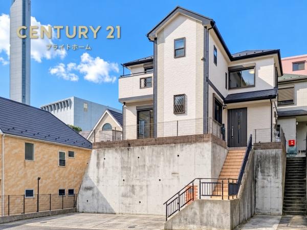 横浜市旭区白根２丁目の中古一戸建て