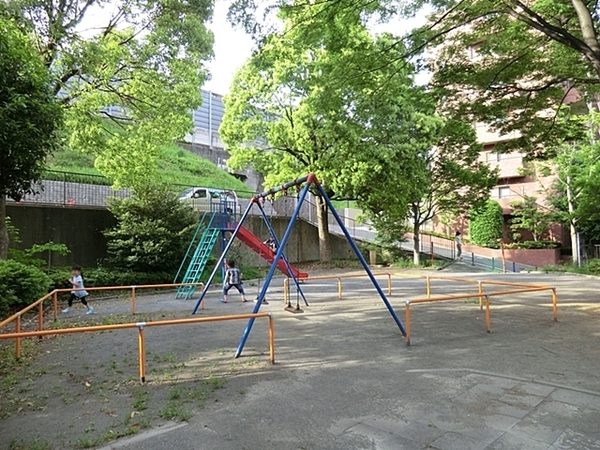 グランフォルム藤が丘(藤が丘第六公園)