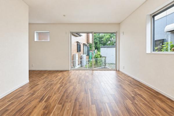 横浜市戸塚区戸塚町の新築一戸建