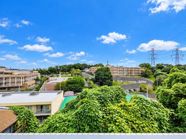 ロワレール日限山ファースト