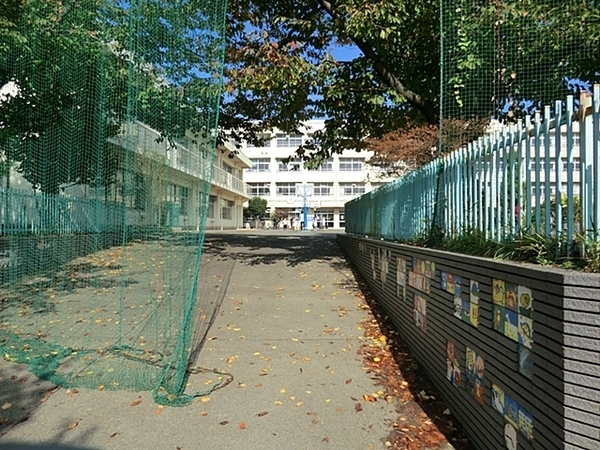 パークスクエア綱島(横浜市立日吉南小学校)
