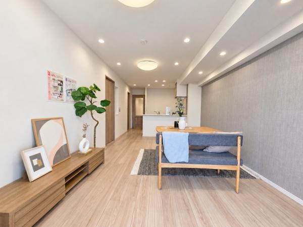 ローヤルシティ鴨居弐番館