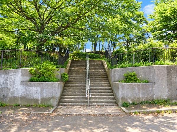 横浜市戸塚区矢部町の中古一戸建て(上矢部坂本公園)