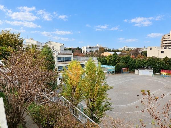 横浜市旭区中尾２丁目の新築一戸建(横浜市立中尾小学校)