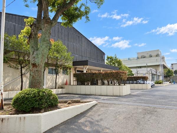 横浜市南区大岡３丁目の新築一戸建(横浜市立藤の木中学校)