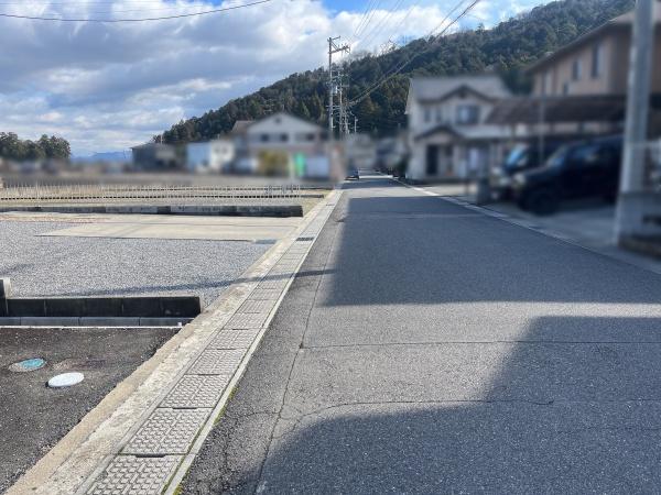 東近江市五個荘山本町の土地