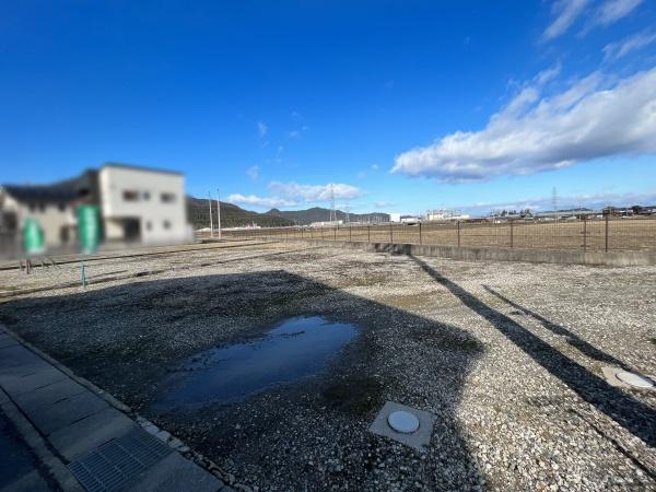 東近江市五個荘山本町の土地