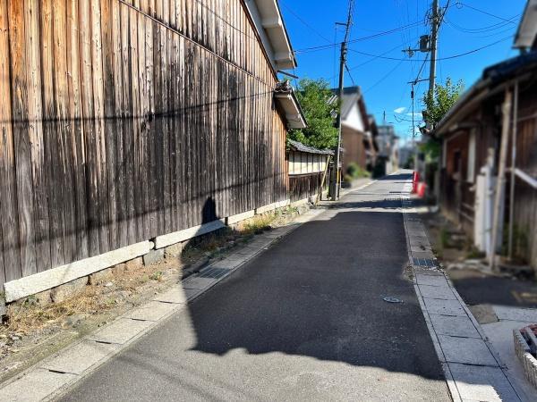 近江八幡市南津田町の土地