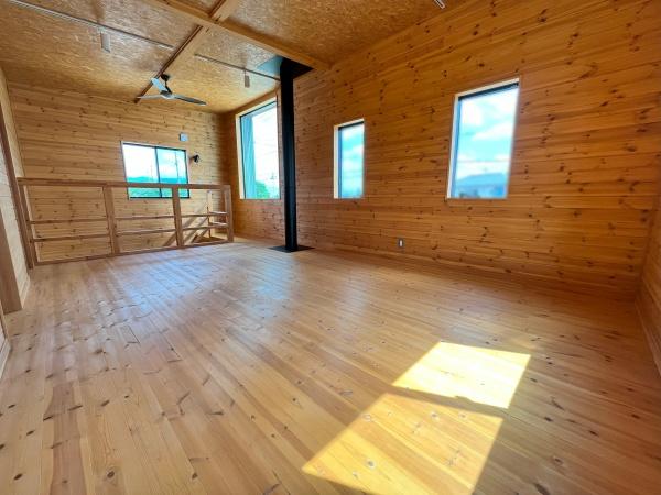 愛知郡愛荘町東円堂の中古一戸建て