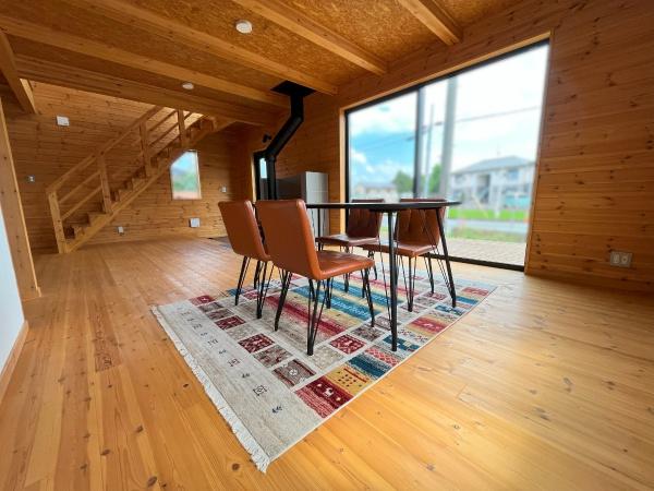 愛知郡愛荘町東円堂の中古一戸建て