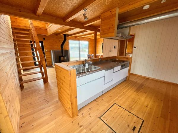 愛知郡愛荘町東円堂の中古一戸建て