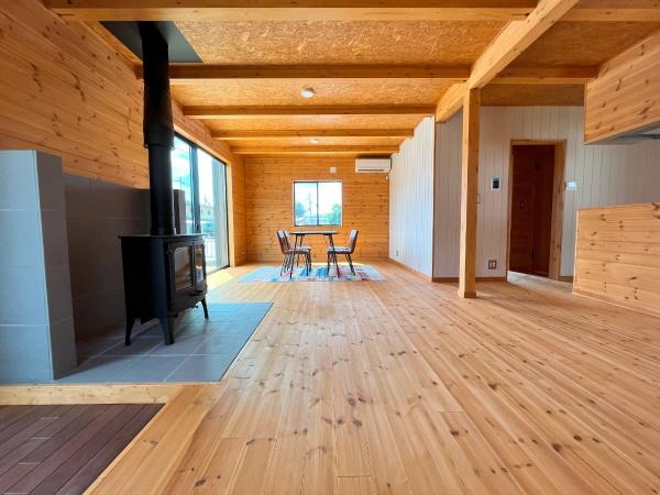 愛知郡愛荘町東円堂の中古一戸建て