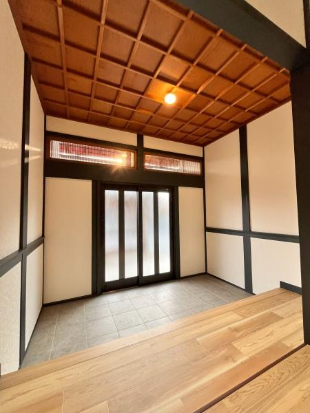 東近江市五個荘石馬寺町の中古一戸建て