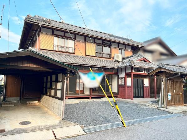 東近江市五個荘石馬寺町の中古一戸建て