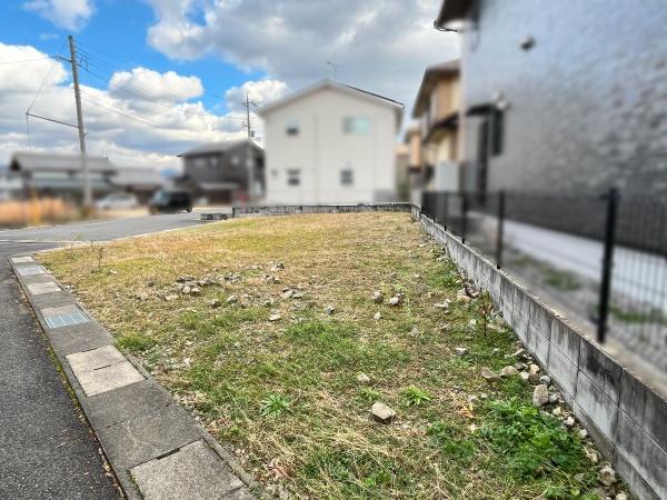 愛知郡愛荘町市の土地