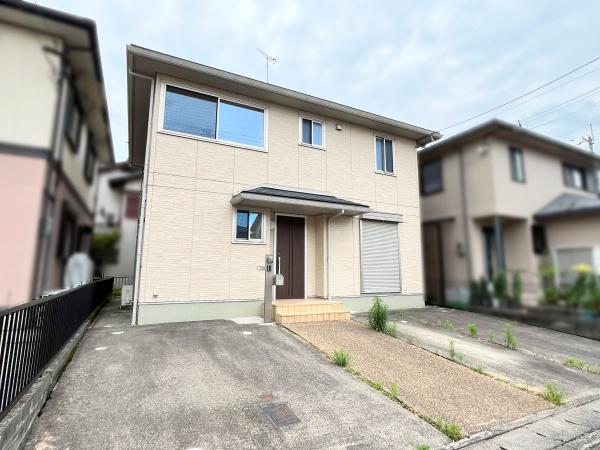 近江八幡市川原町１丁目の中古一戸建