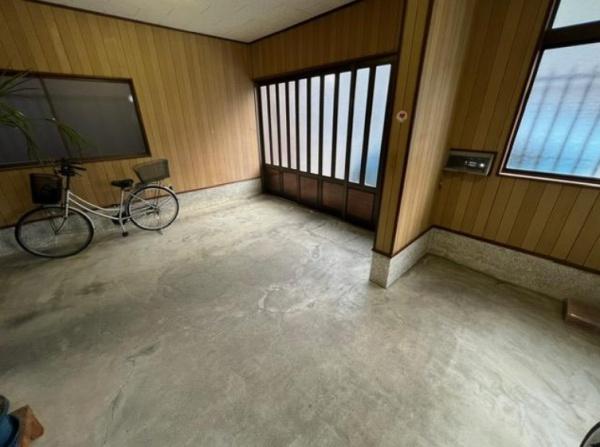 近江八幡市小船木町の中古一戸建て