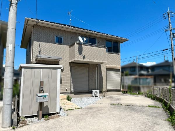 東近江市昭和町の中古一戸建て