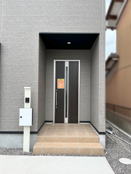 近江八幡市中村町の新築一戸建