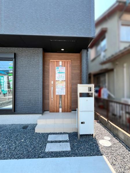 近江八幡市鷹飼町の新築一戸建