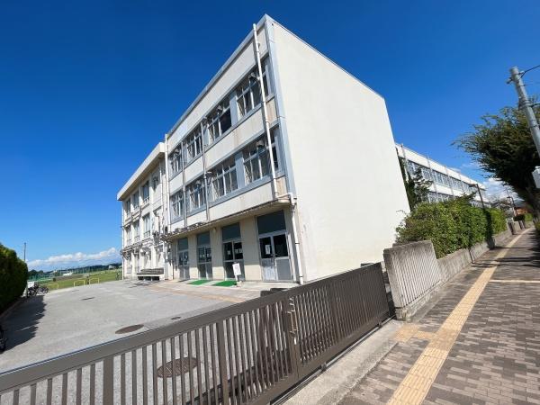 東近江市建部日吉町の土地(東近江市立八日市北小学校)