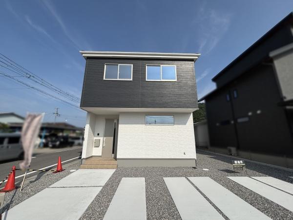 東近江市猪子町の新築一戸建