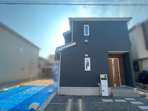 近江八幡市中小森町の新築一戸建