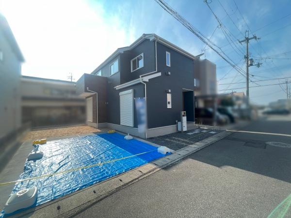 近江八幡市中小森町の新築一戸建