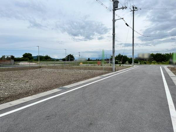 愛知郡愛荘町長野の土地