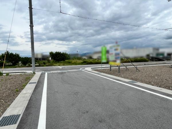愛知郡愛荘町長野の土地