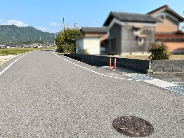 愛知郡愛荘町岩倉の土地