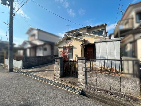 東近江市種町の中古一戸建