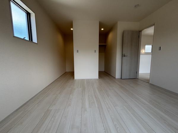 彦根市小泉町の新築一戸建